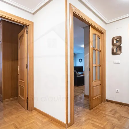 Celina, * Χιχόν