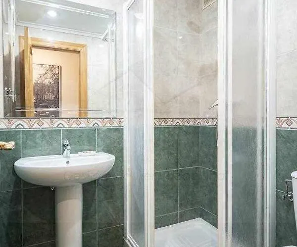 Διαμέρισμα Celina, Χιχόν